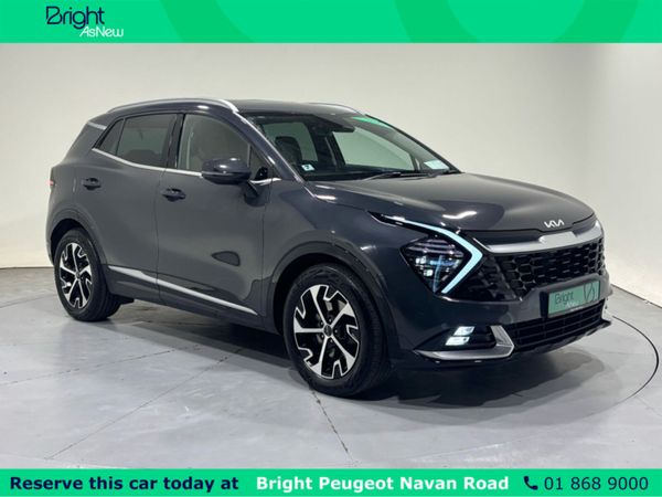 Kia Sportage MPV, Diesel, 2022, Grey