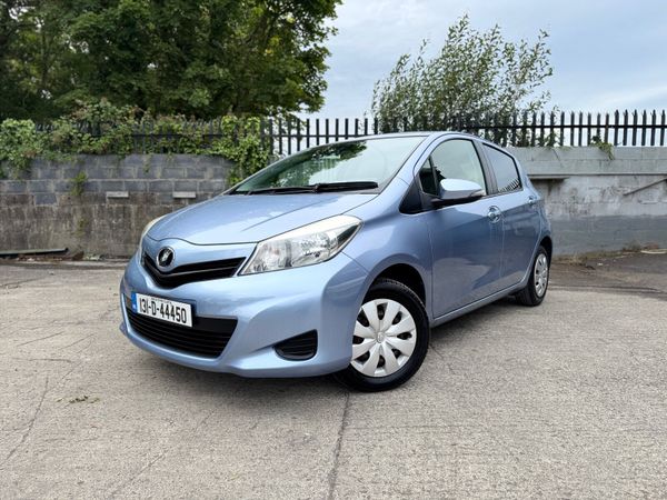 Toyota Vitz Hatchback, Petrol, 2013, Blue