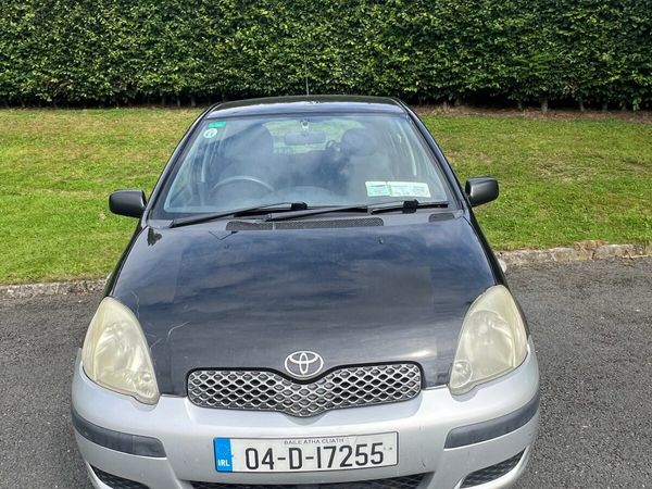 Toyota Yaris Hatchback, Petrol, 2004, Black