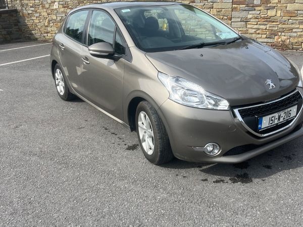 Peugeot 208 Hatchback, Diesel, 2015, Grey