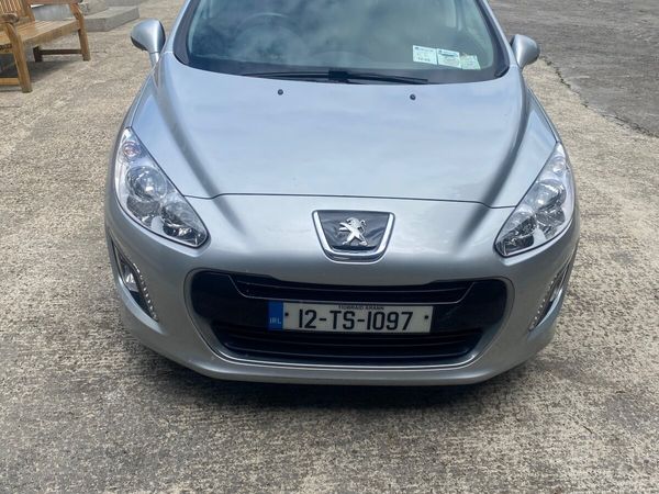 Peugeot 308 MPV, Diesel, 2012, Grey
