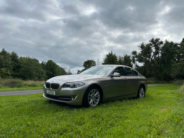 BMW 5-Series Saloon, Diesel, 2012, Gold
