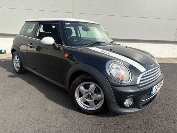 Mini Cooper Hatchback, Diesel, 2011, Black
