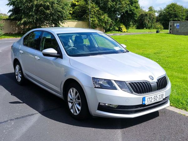 Skoda Octavia Saloon, Petrol, 2017, Grey