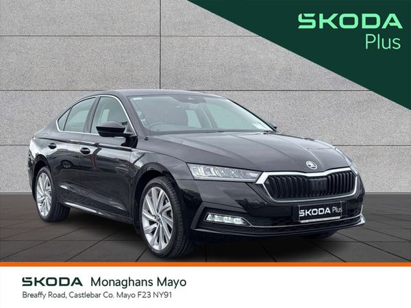 Skoda Octavia Saloon, Diesel, 2023, Black
