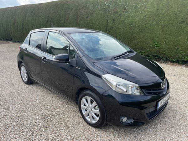 Toyota Vitz Hatchback, Petrol, 2014, Black