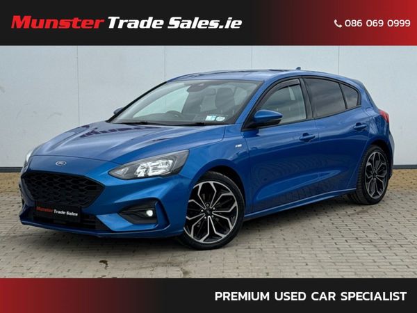 Ford Focus Hatchback, Diesel, 2021, Blue