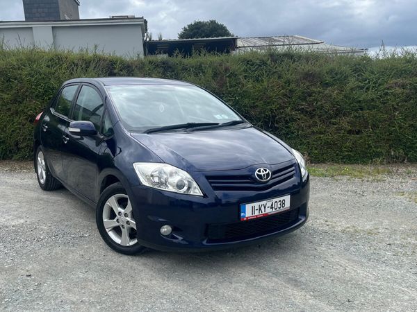 Toyota Auris Hatchback, Petrol, 2011, Blue