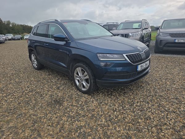 Skoda Karoq SUV, Diesel, 2019, Blue