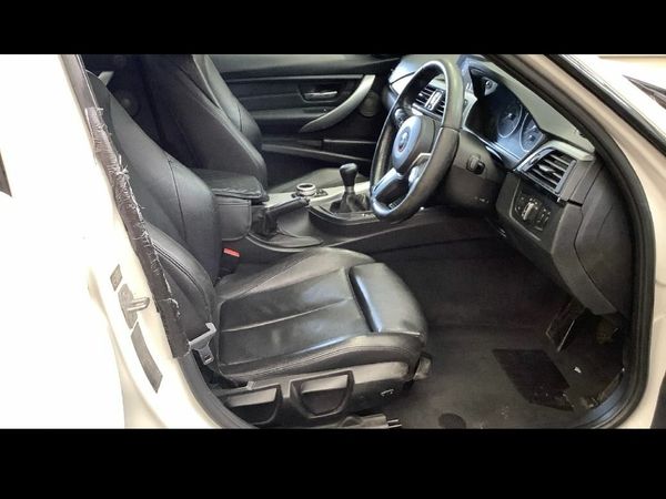 BMW 3-Series Saloon, Diesel, 2013, White