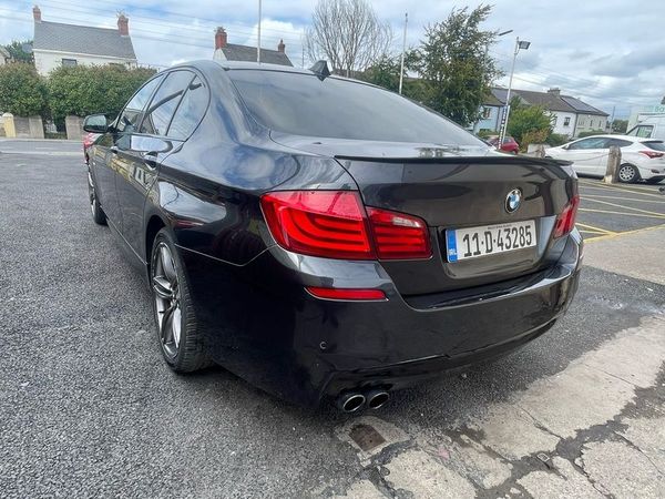 BMW 5-Series Saloon, Diesel, 2011, Grey