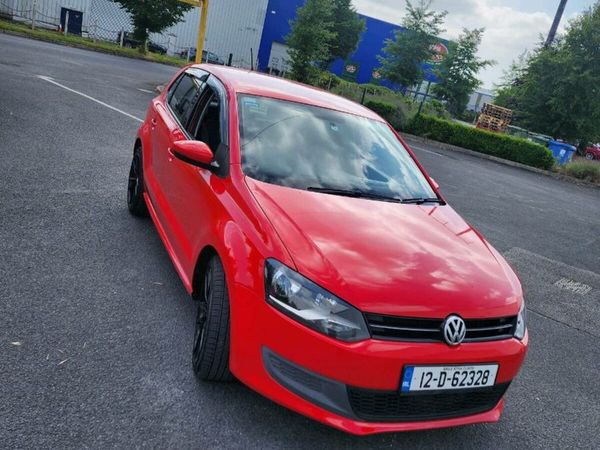 Volkswagen Polo Hatchback, Petrol, 2012, Red
