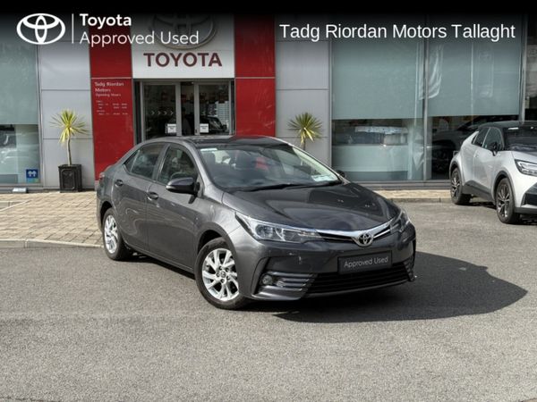 Toyota Corolla Saloon, Petrol, 2017, Grey