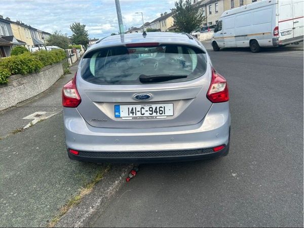 Ford Focus Hatchback, Diesel, 2014, Grey