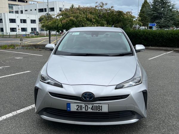 Toyota Prius Hatchback, Petrol Hybrid, 2021, Silver