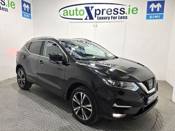 Nissan Qashqai Hatchback, Diesel, 2017, Black