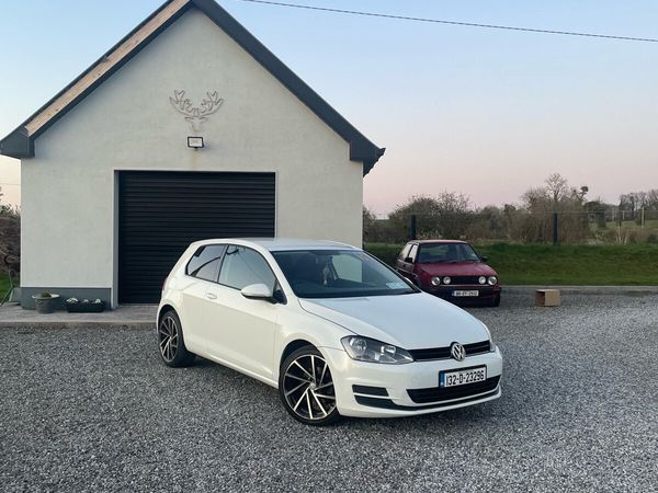 Volkswagen Golf Hatchback, Petrol, 2013, White