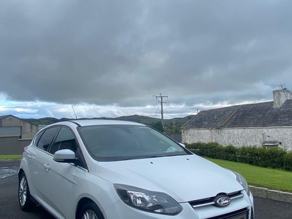 Ford Focus Hatchback, Diesel, 2013, White