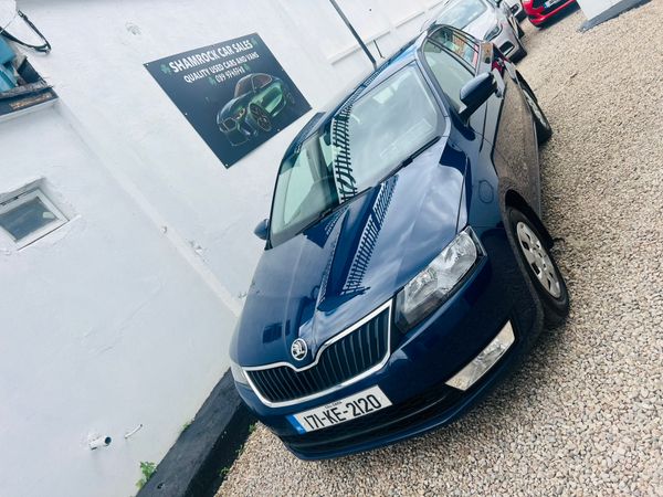 Skoda Rapid Hatchback, Petrol, 2017, Blue