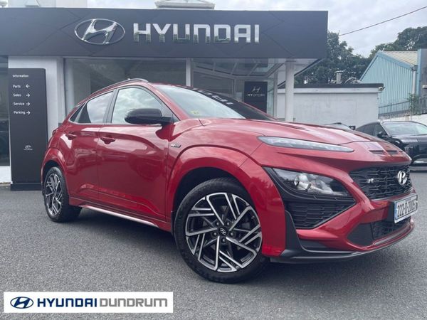 Hyundai KONA MPV, Petrol, 2022, Red
