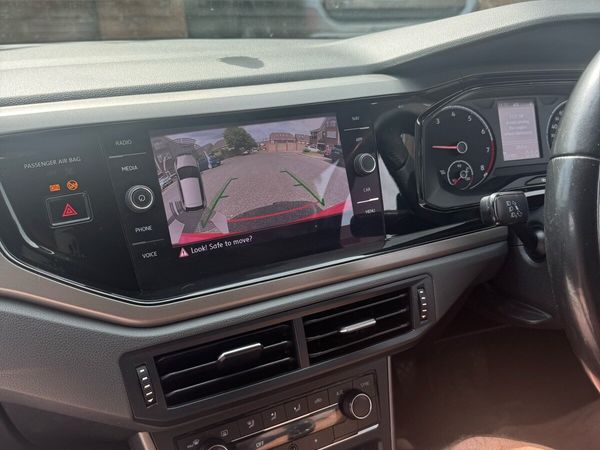 Volkswagen Polo Hatchback, Petrol, 2018, Red