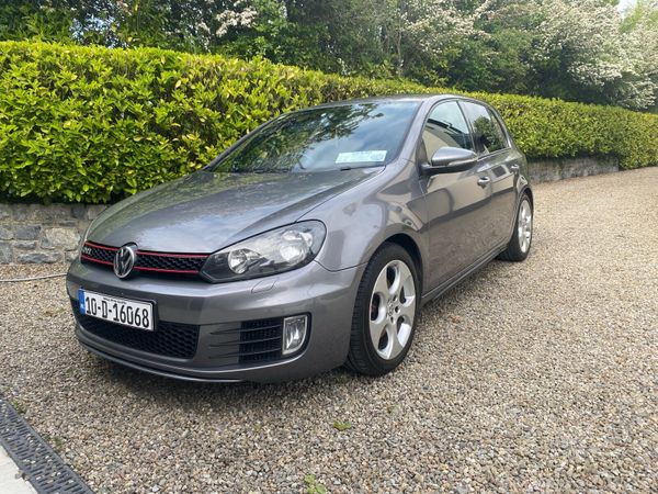Volkswagen Golf Hatchback, Petrol, 2010, Grey