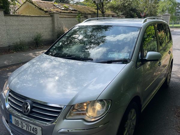 Volkswagen Touran MPV, Diesel, 2008, Silver