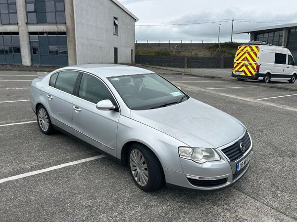 Volkswagen Passat Saloon, Diesel, 2008, Silver