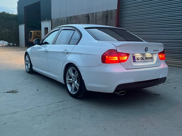 BMW 3-Series Saloon, Diesel, 2010, White