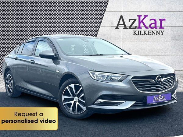 Opel Insignia Hatchback, Diesel, 2018, Grey