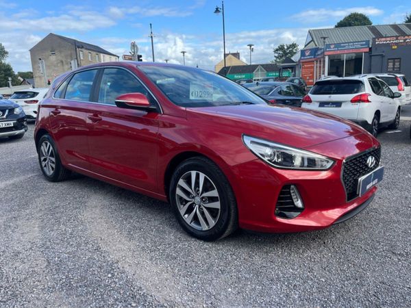 Hyundai i30 Hatchback, Diesel, 2018, Red