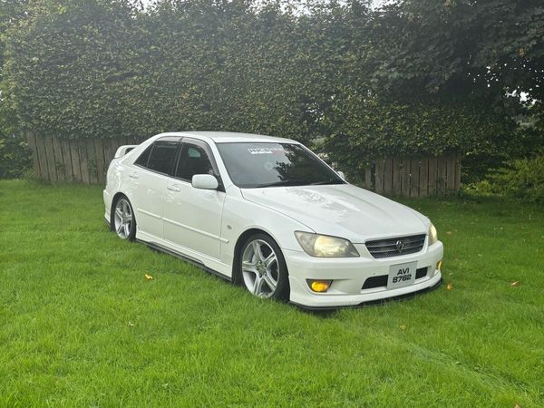Toyota Altezza Unknown, Unknown, 2003, White