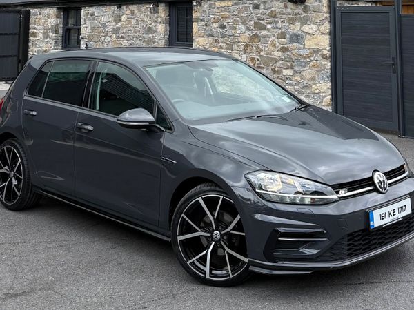 Volkswagen Golf Estate, Petrol, 2019, Grey