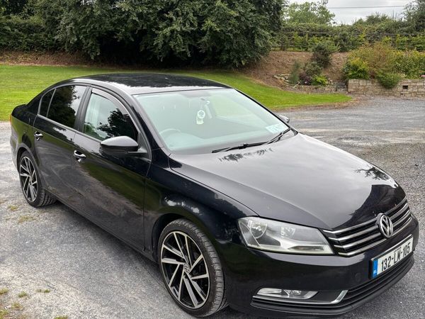Volkswagen Passat Saloon, Diesel, 2013, Black