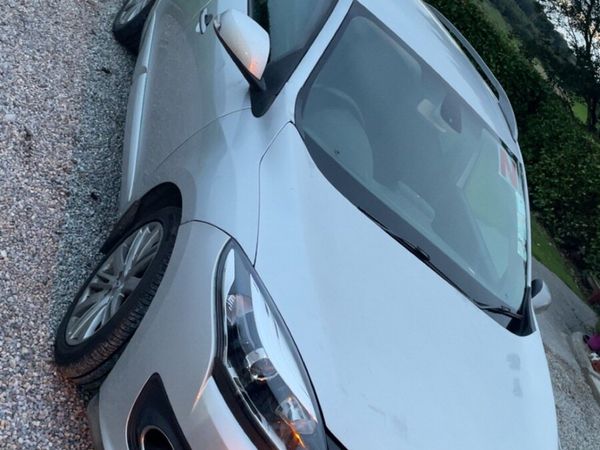 Renault Megane Estate, Diesel, 2015, Silver