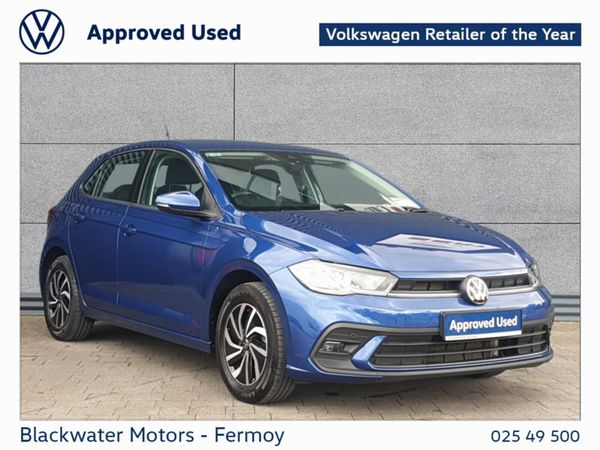 Volkswagen Polo Hatchback, Petrol, 2023, Blue