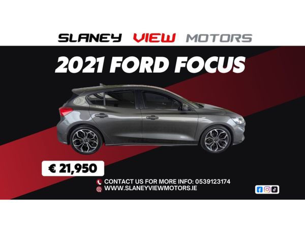 Ford Focus Hatchback, Petrol Hybrid, 2021, Grey