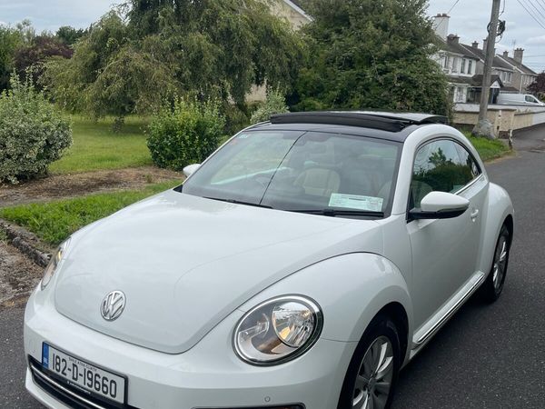 Volkswagen Beetle Hatchback, Petrol, 2018, White