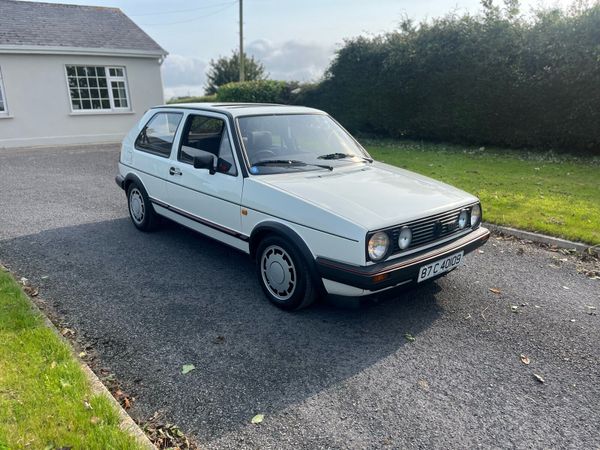 Volkswagen Golf Hatchback, Petrol, 1987, White