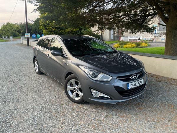 Hyundai i40 Estate, Diesel, 2012, Silver