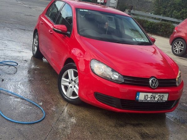 Volkswagen Golf Hatchback, Diesel, 2010, Red