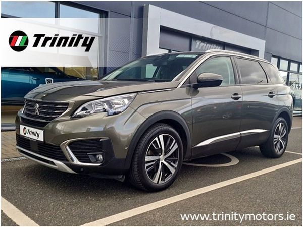 Peugeot 5008 MPV, Diesel, 2020, Grey