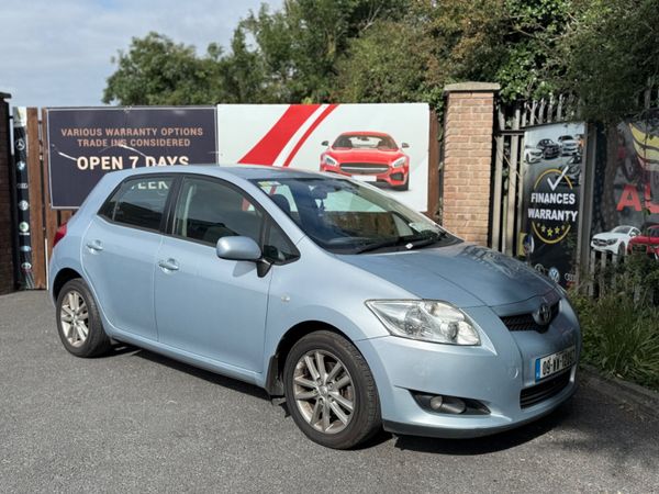 Toyota Auris Hatchback, Petrol, 2009, Blue