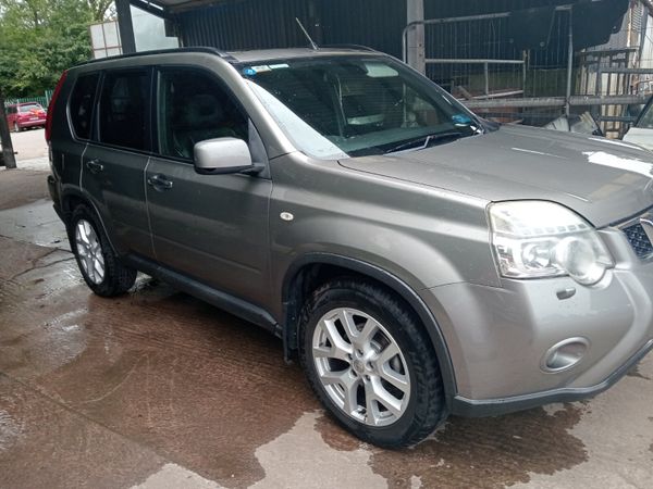 Nissan X-Trail SUV, Diesel, 2012, Grey