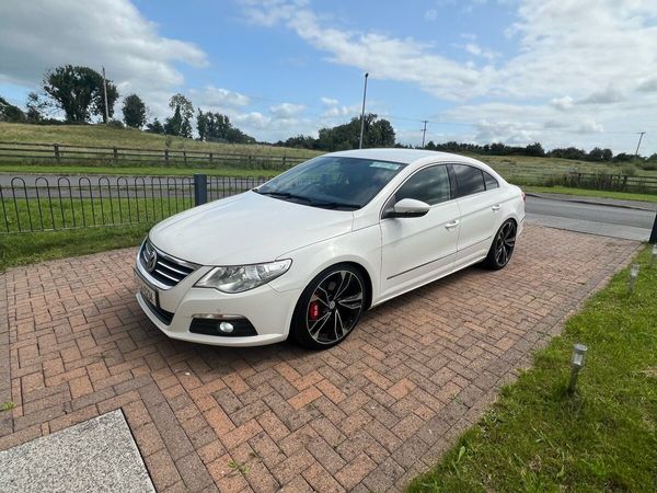 Volkswagen Passat Coupe, Diesel, 2011, White