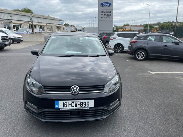 Volkswagen Polo Hatchback, Petrol, 2016, Black