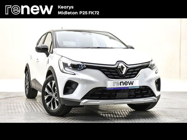 Renault Captur Crossover, Petrol, 2022, White