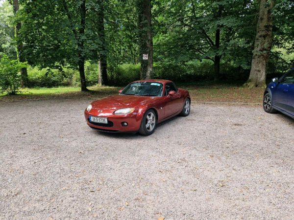 Mazda MX-5 Convertible, Petrol, 2008, Red