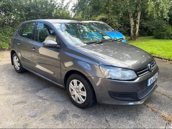 Volkswagen Polo Hatchback, Petrol, 2010, Grey