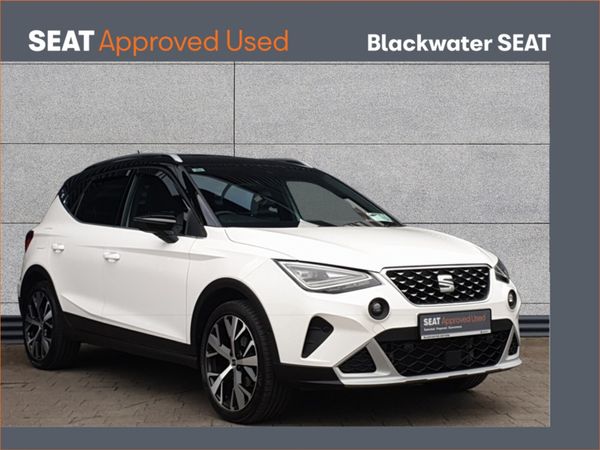 SEAT Arona Hatchback, Petrol, 2023, White